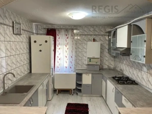 Apartament cu 3 camere, cartier Noua - imagine 2