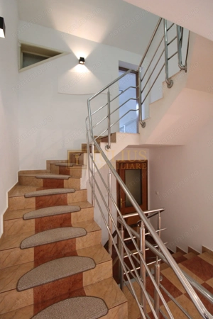 Casa in Blascovici, 5 camere + 3 bai, centrala proprie - imagine 9