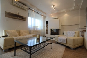 Casa in Blascovici, 5 camere + 3 bai, centrala proprie - imagine 2