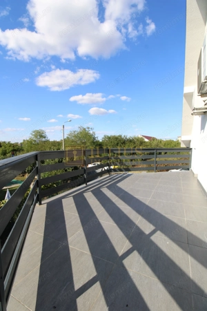 Casa in Blascovici, 5 camere + 3 bai, centrala proprie - imagine 15