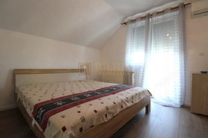 Casa in Blascovici, 5 camere + 3 bai, centrala proprie - imagine 13