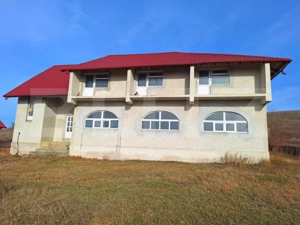 Pensiune modernă de vanzare, zona drumul european E85