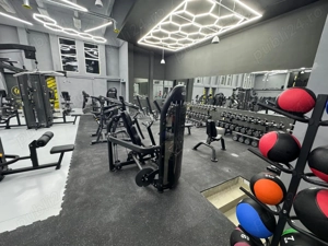Sala de fitness angajeaza personal curatenie Militari Residence