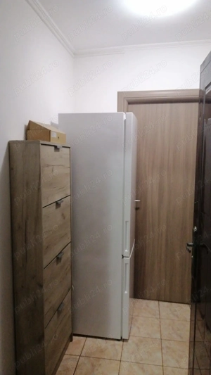 Apartament 2 camere de închiriat.