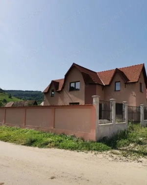 De vânzare: Casă în Valchid, jud. Sibiu - complet utilată - imagine 2