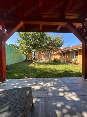 Casa de inchiriat, cu 5 camere, zona Plopi