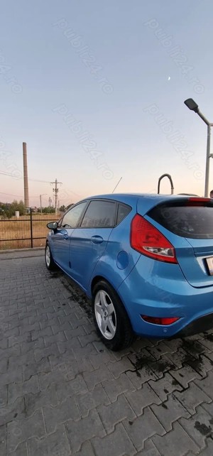 Ford fiesta - 2011 benzină