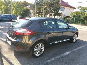 Vând sau schimb cu ceva mai nou, ofer diferența  - imagine 5