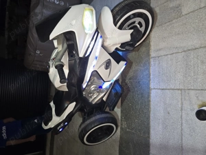 Vând motoreta copii