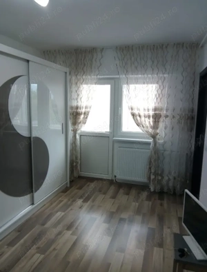  Vând garsonieră zona Siretului Sibiu. 