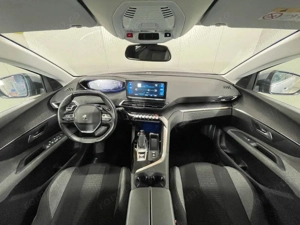 Peugeot 5008 - imagine 7