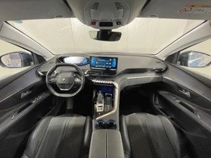 Peugeot 3008 - imagine 8