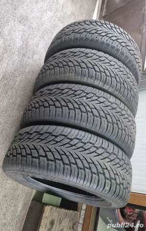 235.60.17 106H Anvelope SUV Dot.3719 de Iarnă  - imagine 2
