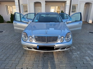 Vând Mercedes E Class - imagine 10