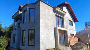 Casa de vanzare in Campina,cartier Campinita - imagine 2