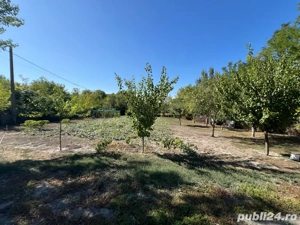 Titlu anunț:  Casă bătrânească cu teren de 1850 mp   o oră de București, o oră de mare - imagine 3