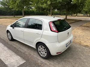 Fiat Grande Punto-an 2012 - imagine 4