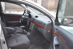 TOYOTA Avensis 2.0 Diesel Af.2004 - imagine 2