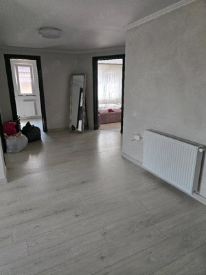 Vand vila D+P+M , Episcopia , SC-310 mp , teren 513 mp , garaj , gaz , lux, str principala - imagine 19