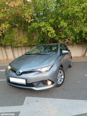 Toyota Auris 1.8 L VVT-i Hybrid - imagine 2