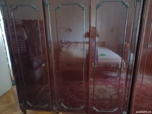 sifonier din lemn cu furnir lacuit, cu 3 usi