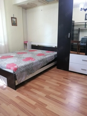De închiriat apartament cu o cameră în zona Gara de nord 