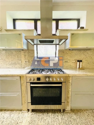 VANZARE VILA 8 CAMERE 652 mp teren zona Sisesti Sector 1 - imagine 5