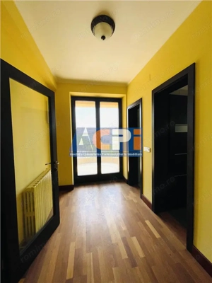 VANZARE VILA 8 CAMERE 652 mp teren zona Sisesti Sector 1 - imagine 14
