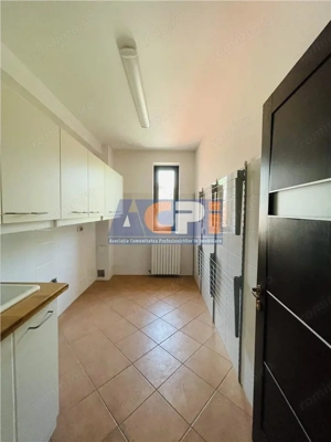 VANZARE VILA 8 CAMERE 652 mp teren zona Sisesti Sector 1 - imagine 15