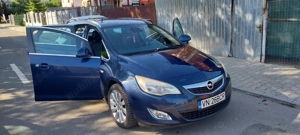 Opel astra j.2012.Proprietar. . - imagine 3 Opel astra j.2012.Proprietar. . - imagine 3