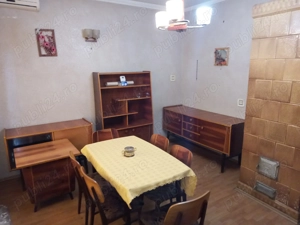 Imobil plus doua garaje, teren suprafata totala 927 mp, Blv. Castanilor, PLOIESTI, str. 13 Decembrie - imagine 6