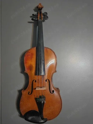 Vând vioara veche Copy of David Techler