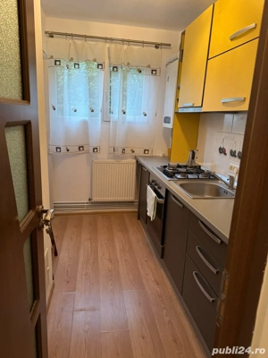 Garsoniera decomandata de vanzare, strada Uranus - imagine 2
