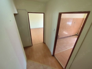 Pitesti, apartament 3 camere, decomandat