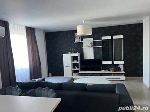 Inchiriez apartament