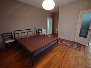 De vânzare direct de la proprietar   Teren intravilan cu casă, în spatele clădirii VOX  Torontal - imagine 9