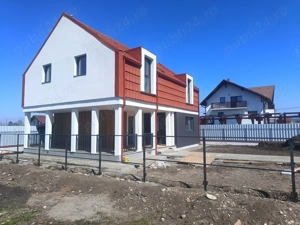 Vând casă la intrare in Prejmer