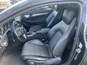Mercedes C220 Cdi Coupe AMG,an2012, Rate Fixe Credit Garantie Livrare Gratuita - imagine 4 Mercedes C220 Cdi Coupe AMG,an2012, Rate Fixe Credit Garantie Livrare Gratuita - imagine 4