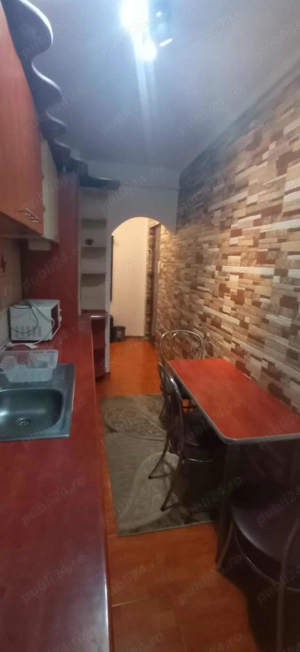 Inchiriez apartament cu 2 camere zona Vlaicu - imagine 7