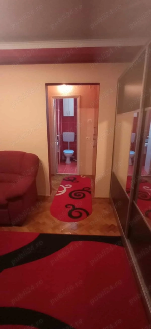 Inchiriez apartament cu 2 camere zona Vlaicu - imagine 3
