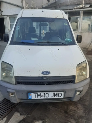 Ford Transit Connect cu inaltator