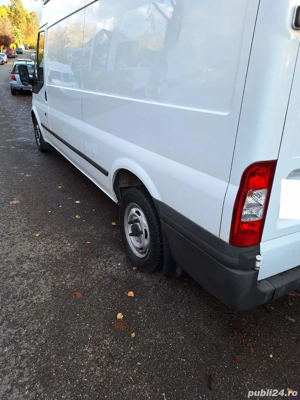 Vand Ford Transit 2.2 D - imagine 3 Vand Ford Transit 2.2 D - imagine 3