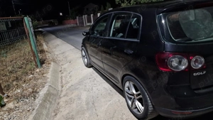 Vând sau schimb aștept oferte golf 5 plus 2006 1.9 tdi  - imagine 12 Vând sau schimb aștept oferte golf 5 plus 2006 1.9 tdi  - imagine 12