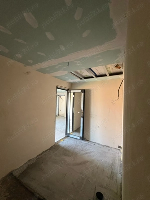 Casă spațioasă 4 dormitoare + teren 648 mp, stradă asfaltată - imagine 4