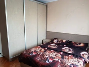 Inchiriez ap 2 cam, decomandat, central, zona linistita - imagine 3