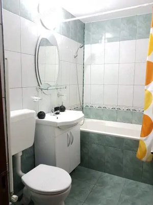 Inchiriez ap 2 cam, decomandat, central, zona linistita - imagine 10