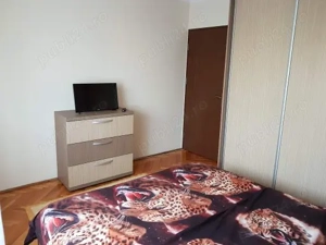 Inchiriez ap 2 cam, decomandat, central, zona linistita - imagine 8