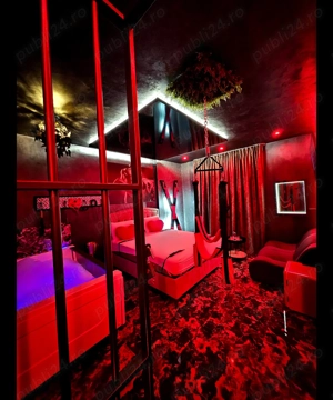 Regim hotelier jacuzzi love room  - imagine 8