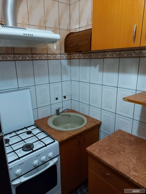 Inchiriez apartament cu o camera - imagine 6