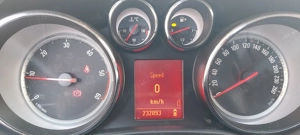 Opel astra j.2012.Proprietar. . - imagine 8 Opel astra j.2012.Proprietar. . - imagine 8